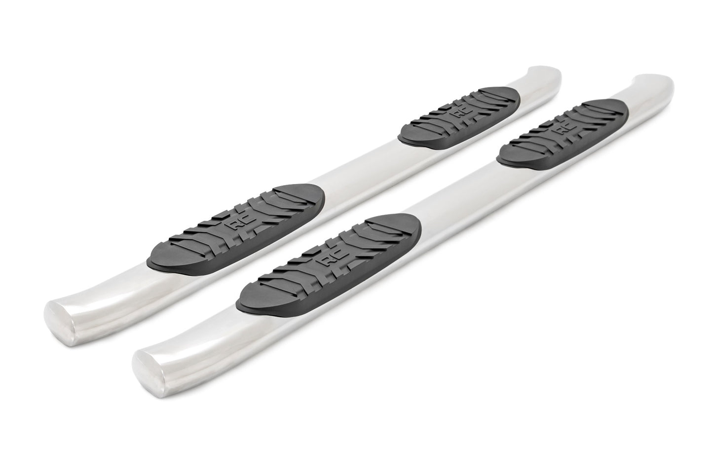 Rough Country GM Stainless Steel Oval Nerf Step Bars 07-18 GM 1500 / 07-19 2500HD/3500 HD / 19 Classic Crew Cab