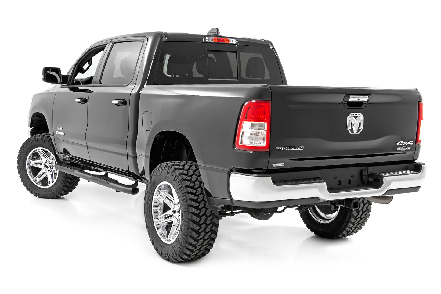 Rough Country Dodge Oval Nerf Step Bars (19-20 Ram Crew Cab)