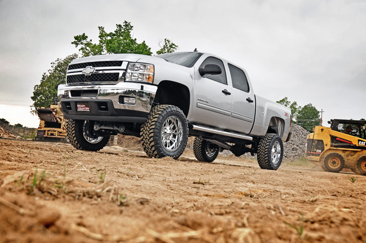 Rough Country 7.5 Inch GM NTD Suspension Lift Kit/V2 (11-19 2500HD/3500HD)