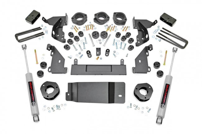 Rough Country 4.75 Inch GM Combo Lift Kit 14-15 Silverado/Sierra 1500 4WD