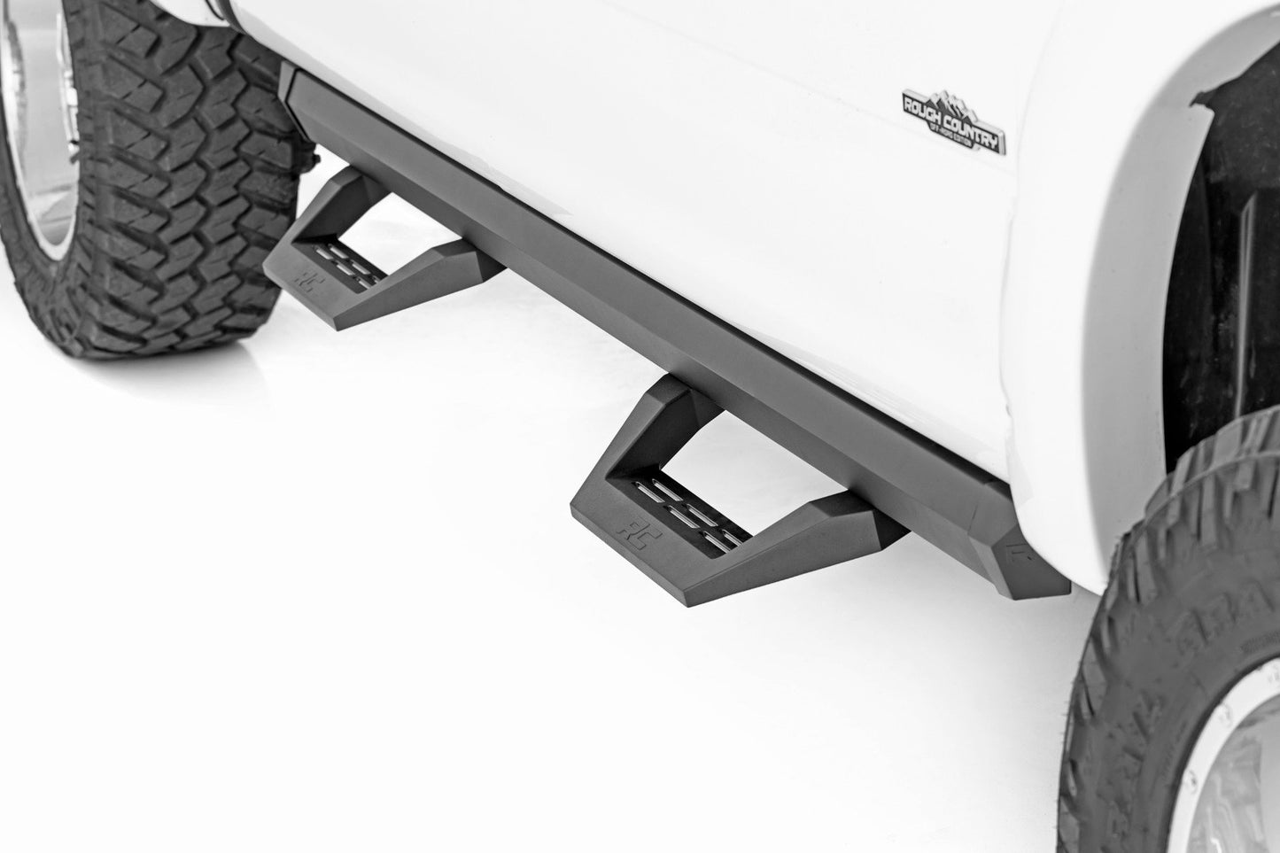 Rough Country SRX2 Adjustable Aluminum Step Crew Cab 19-22 Ram 1500 2WD/4WD