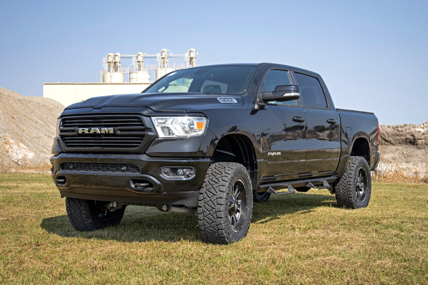 Rough Country 6 Inch Lift Kit 19-22 Ram 1500 2WD