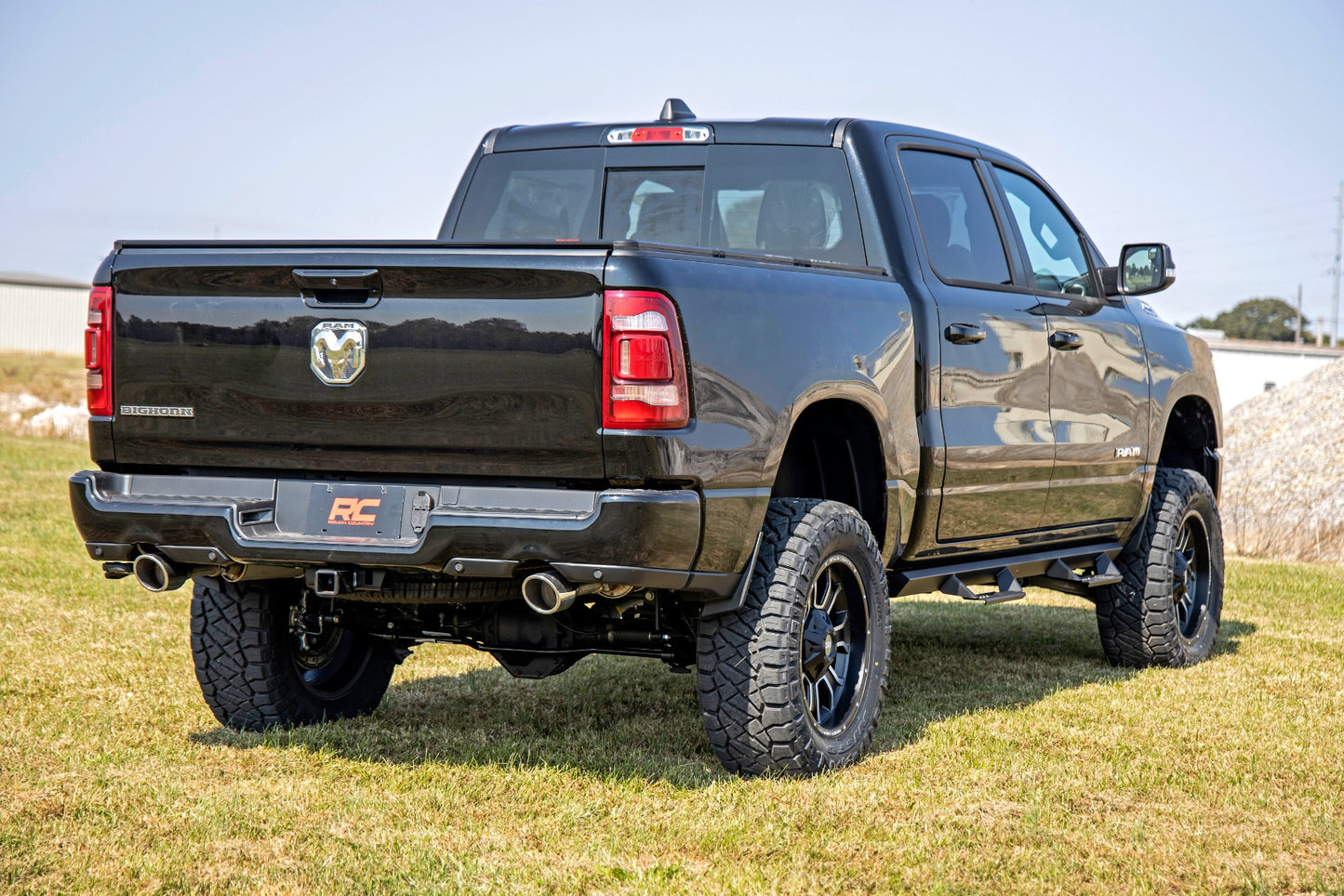Rough Country 6 Inch Lift Kit 22XL 19-22 Ram 1500 2WD