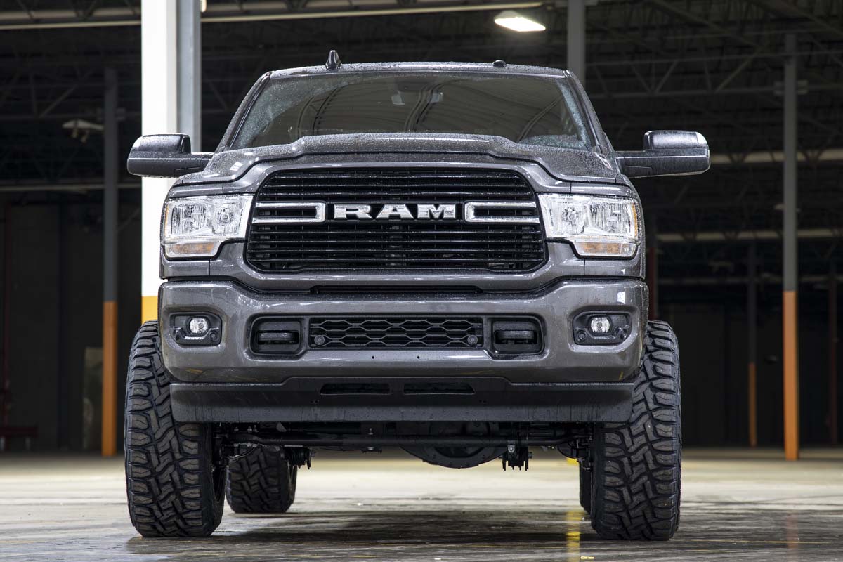 Rough Country 5.0 Inch Dodge Suspension Lift Kit Dual Rate Front and Rear Coil Springs Radius Arms 19-20 Ram 2500 4WD Diesel