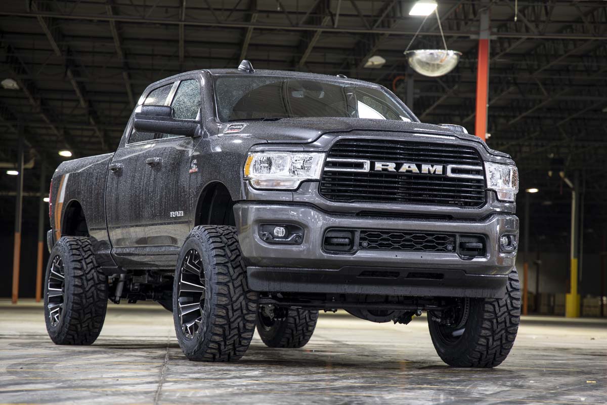 Rough Country 5.0 Inch Dodge Suspension Lift Kit Dual Rate Front and Rear Coil Springs Radius Arms 19-20 Ram 2500 4WD Diesel