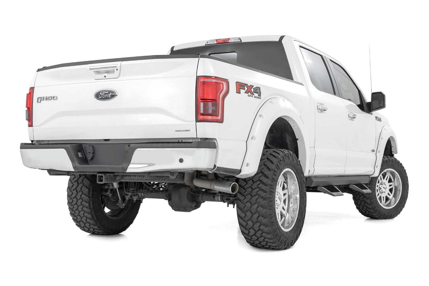 Rough Country SRX2 Adjustable Aluminum Step Crew Cab 15-22 Ford F-150/17-22 Super Duty