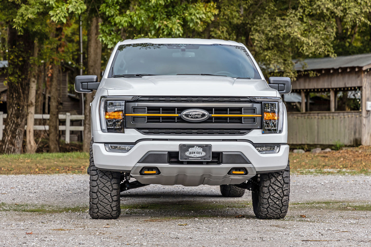 Rough Country 2.5 Inch Lift Kit 21-22 Ford F-150 Tremor 4WD