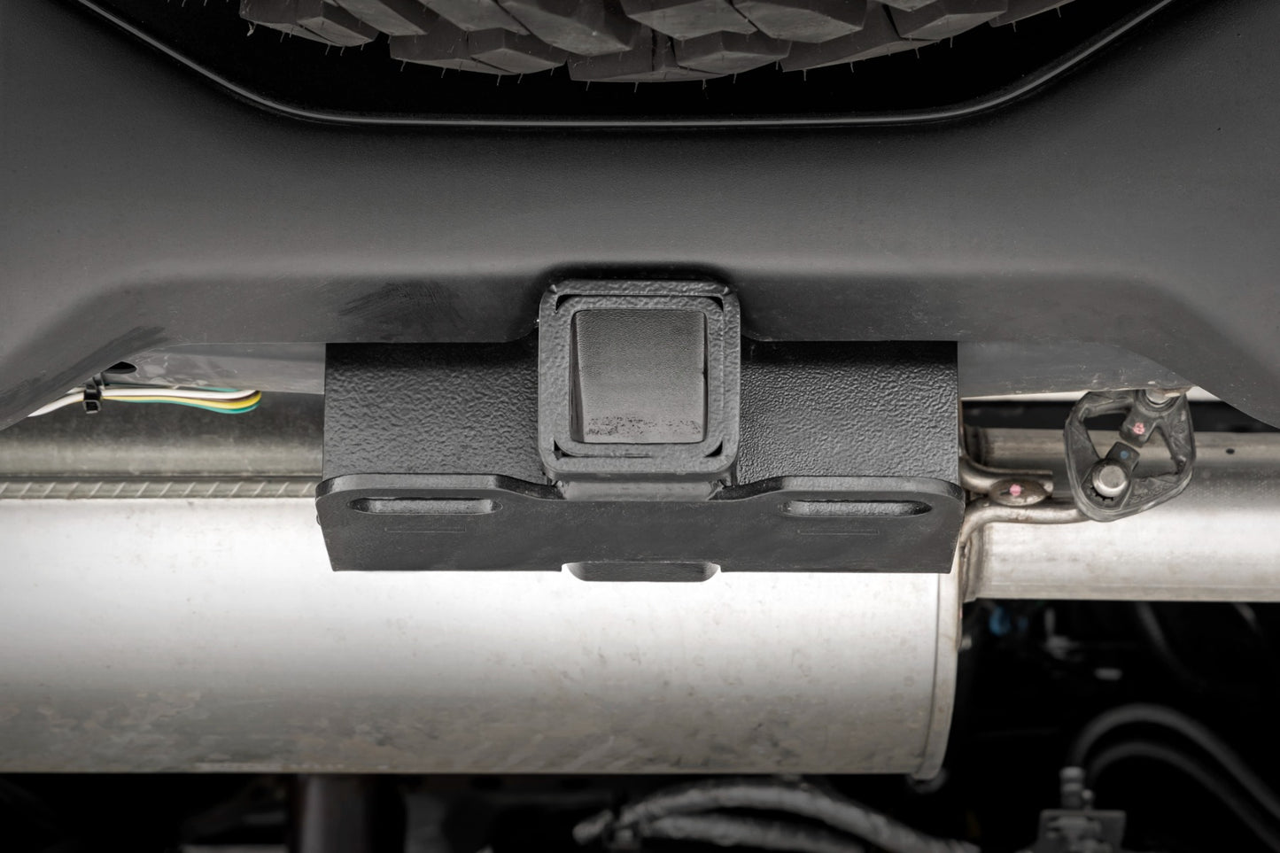 Rough Country Class III Receiver Hitch 21-22 Ford Bronco 4WD