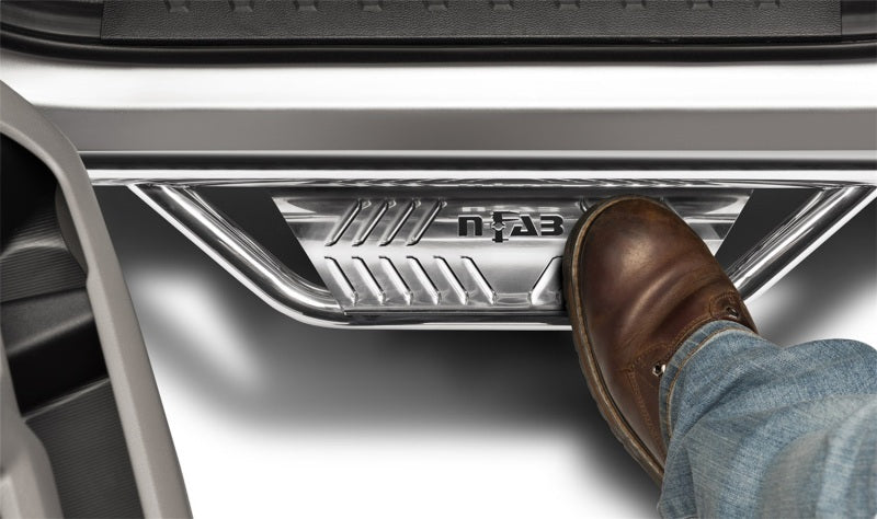 N-Fab Podium SS 09-14 Ford F-150/Raptor/Lobo SuperCrew - Polished Stainless - 3in