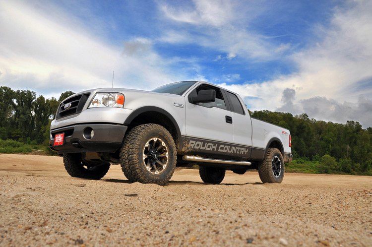 Rough Country 2.5 Inch Leveling Strut Extensions 04-08 F-150