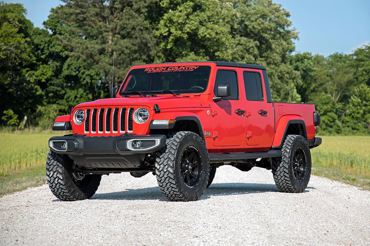 Rough Country Jeep Gladiator 3.5 Inch Jeep Suspension Lift Kit Coil Springs N3 Shocks For 20-Pres Jeep Gladiator