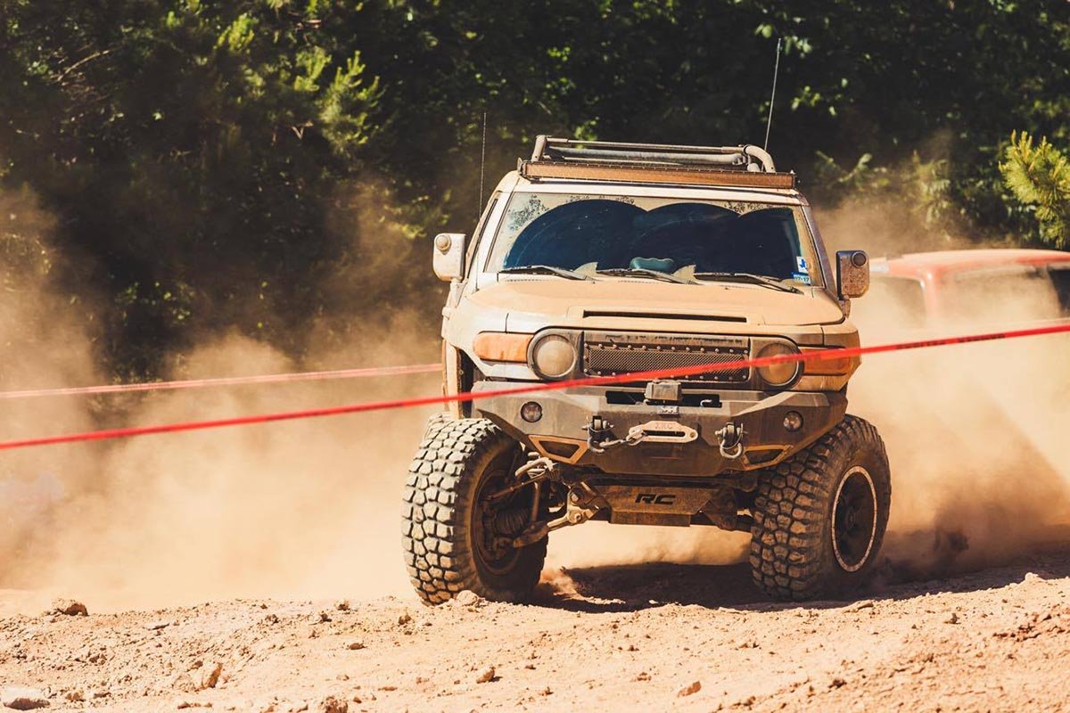 Rough Country 6 Inch Toyota Suspension Lift Kit 07-09 FJ Cruiser 4WD/2WD