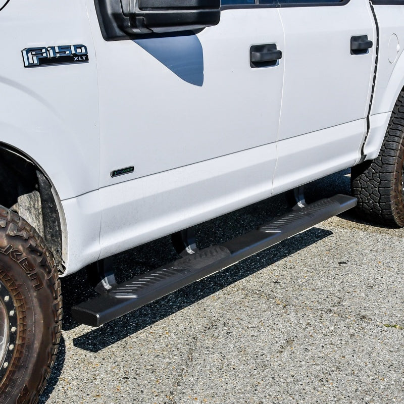 Westin Ram 15-21 Ford F-150 / 17-24 Ford F-250 & F350 Crew Cab R5 XD Nerf Step Bars - Black