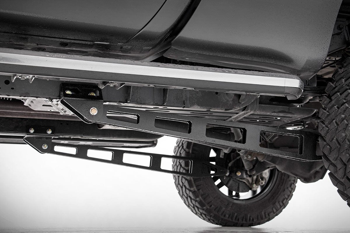 Rough Country Nissan Traction Bar Kit 6 Inch Lift 16-20 Titan XD Crew Cab 4WD