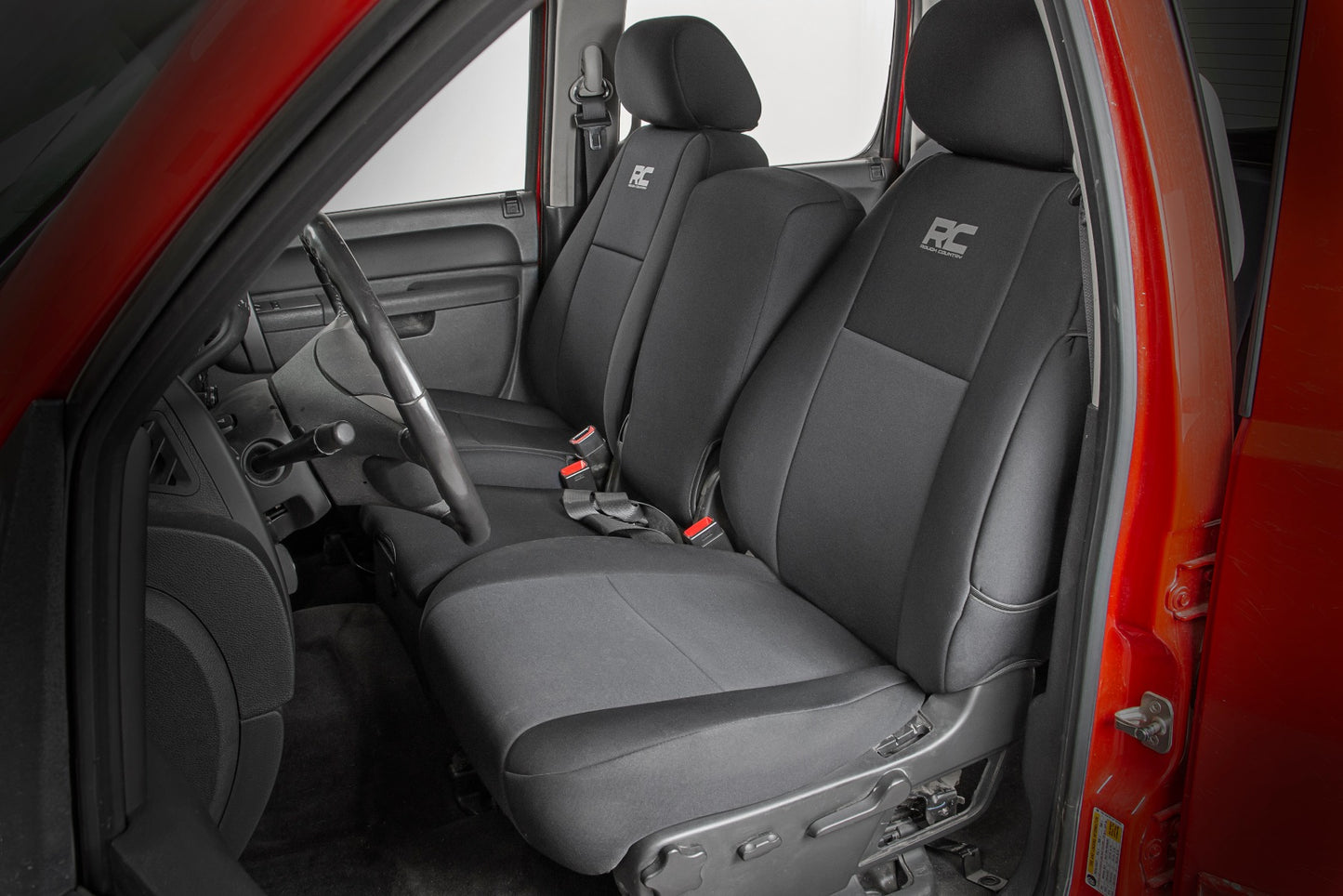 Rough Country GM Neoprene Front Seat Covers Black (07-13 1500/11-13 2500)