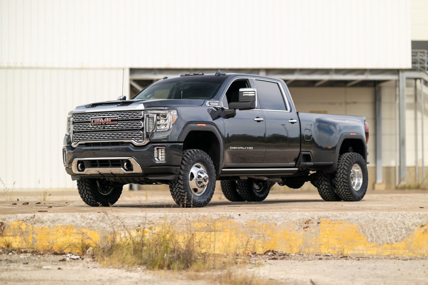 Rough Country 3 Inch Lift Kit with V2 Monotube Shocks 20-22 Chevy/GMC Sierra 3500 HD/Silverado 3500 HD