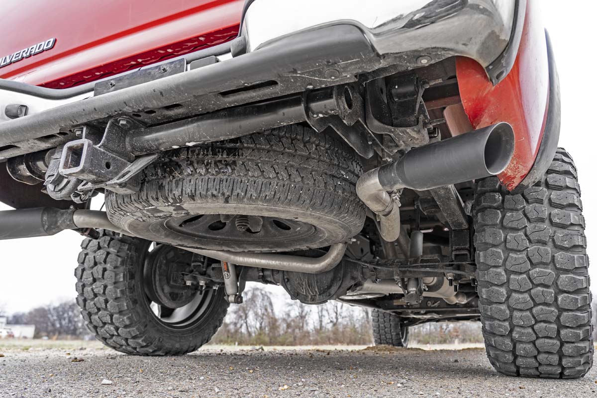 Rough Country Dual Cat-Back Exhaust System w/ Black Tips 99-06 GM 1500 Ext Cab / Short Bed 4.8L / 5.3L