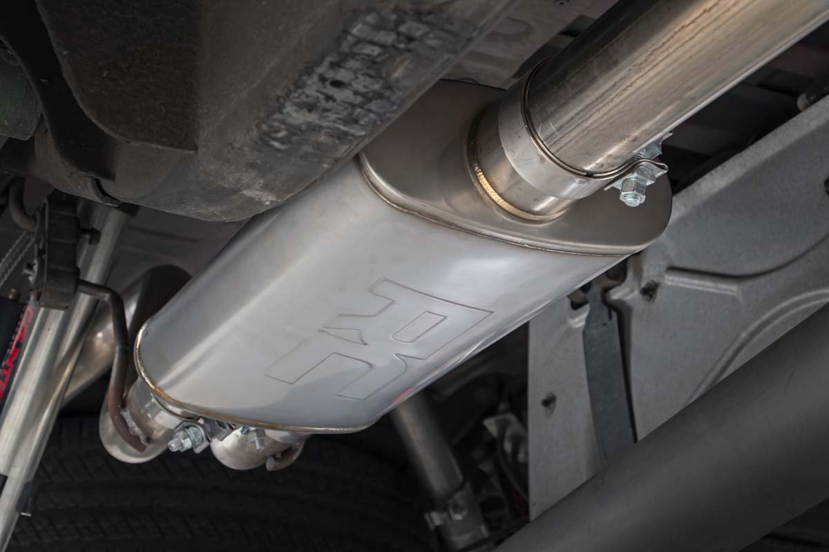 Rough Country Dual Cat-Back Exhaust System w/Black Tips 14-18 Silverado/Sierra 1500 5.3L