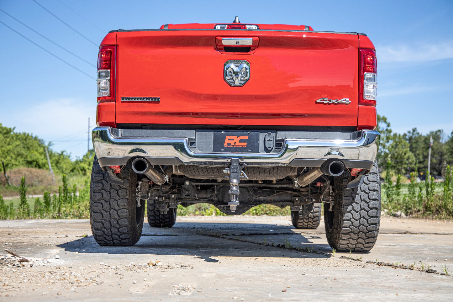 Rough Country Dual Cat-Back Exhaust System w/ Black Tips (19-23 Ram 1500 V8 - 5.7L)