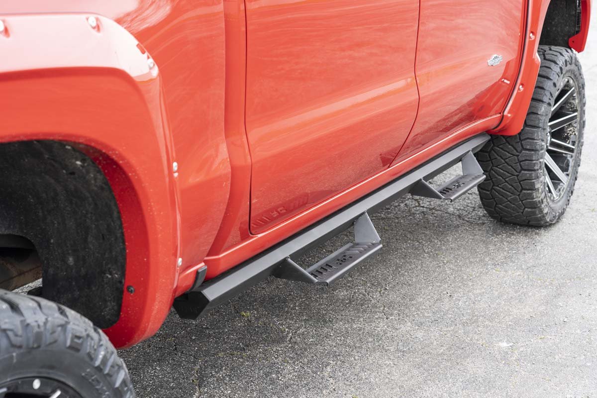 Rough Country Silverado Drop Steps AL2 For 07-18 Silverado 1500/2500HD/3500 HD/19 Classic Crew Cab Gas Models