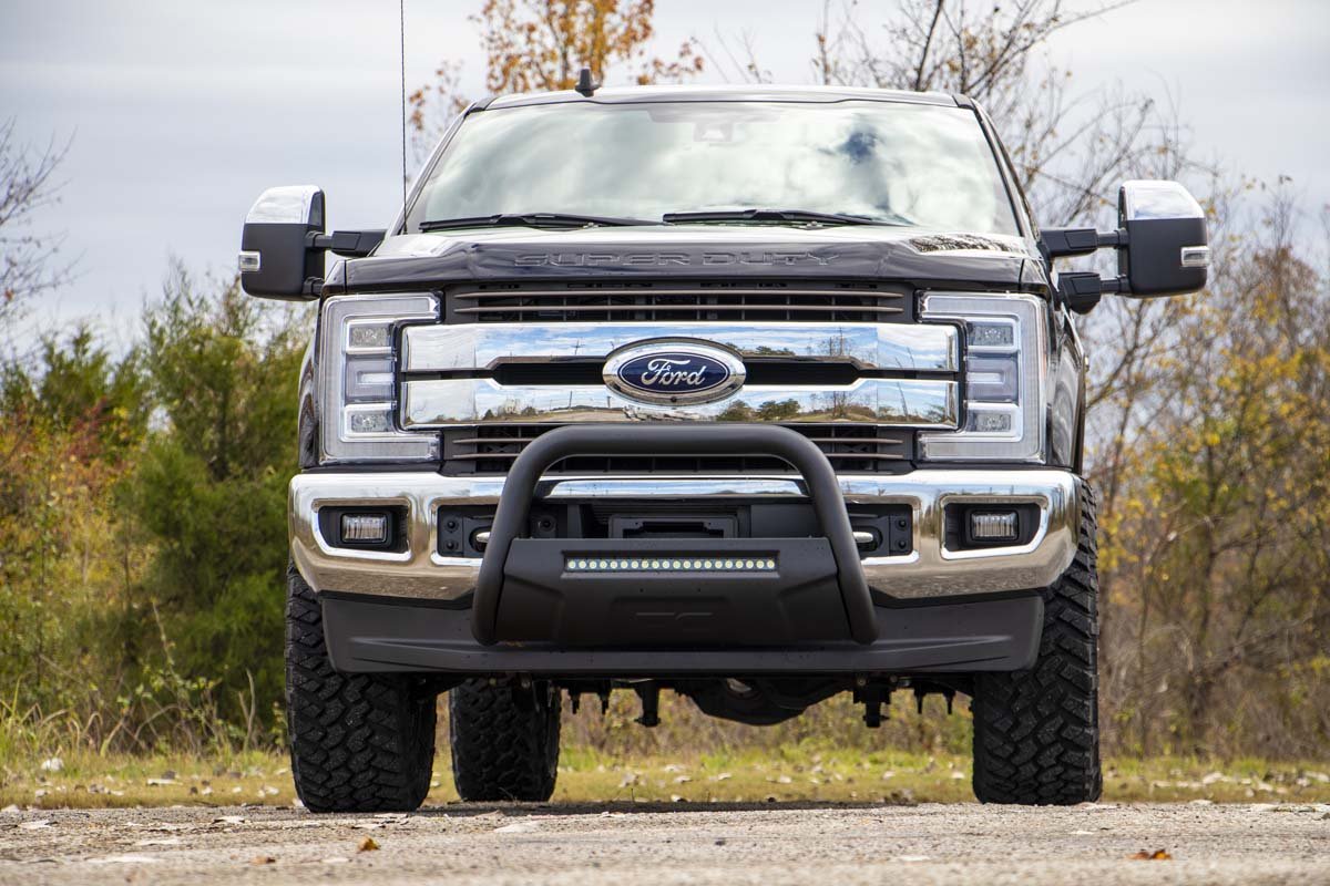 Rough Country Ford 17-20 F-250 Bull Bar w/LED Light Bar Black