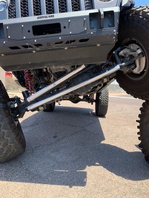 Apex Chassis Jeep JL / JT 2.5 Ton Extreme Duty Tie Rod & Drag Link Assembly in Steel Fits 18-22 Jeep Wrangler 19-21 Gladiator  Note This kit is Fits a Dana 44 axle with a lift of 4.5 inches or less