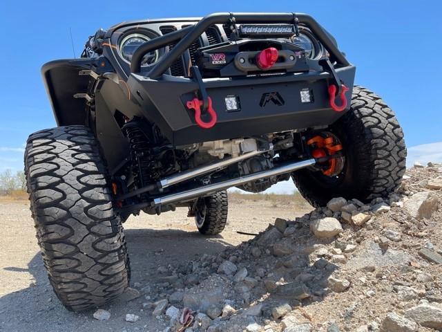 Apex Chassis Jeep JL / JT 2.5 Ton Extreme Duty Tie Rod & Drag Link Assembly in Black Anodized Aluminum Fits 18-22 Jeep Wrangler JL 19-21 Gladiator JT Kit is Fits a Dana 30 Axle with a lift exceeding 4.5 inches Requires Drilling