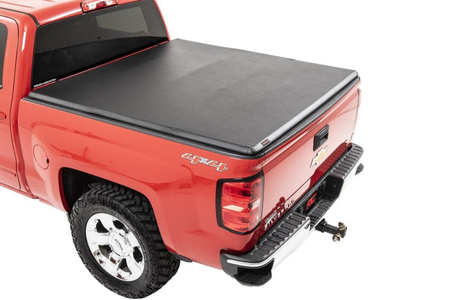 Rough Country Soft Tri-Fold Bed Cover 14-18 Silverado/Sierra 1500 6 Foot 5 Inch Bed w/o Cargo Mgmt