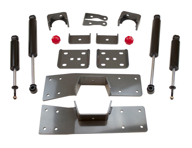 MaxTrac 99-06 GM C1500 2WD V6/V8 6in Rear Lowering Kit