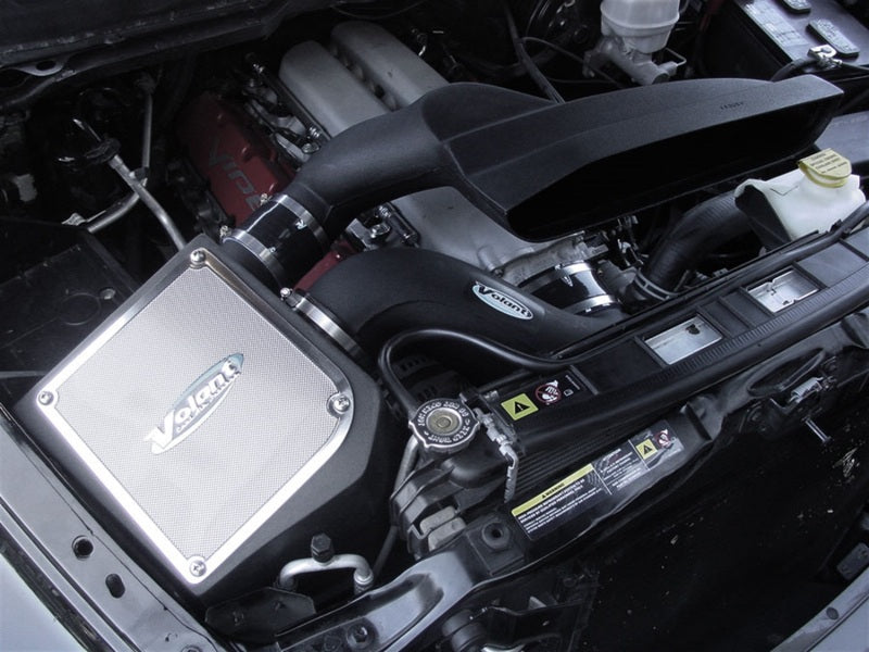 Volant 04-06 Dodge Ram 1500 8.3 V10 Pro5 Closed Box Air Intake System