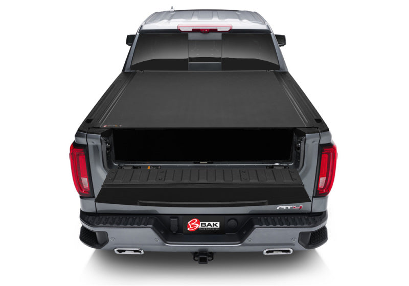 BAK 19-21 Chevy Silverado/GM Sierra Revolver X4s 8.2ft Bed Cover 1500 (New Body Style)