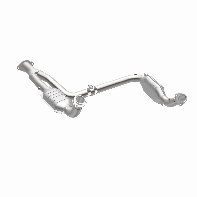 MagnaFlow Conv DF 00-01Tahoe/Yukon V8 5.7L